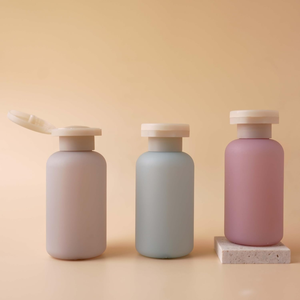 Botella de Tónico Cosmético PET Transparente Personalizada de Lujo con Tapa de Cúpula, Diseño Esmerilado Suave al Tacto, Envase Vacío para Lociones para el Cuidado de la Piel - Product Image 4