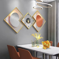 Tableau abstrait en porcelaine cristalline avec horloge, cadre luxueux et atmosphérique, décoration murale pour salle à manger, décoration intérieure.