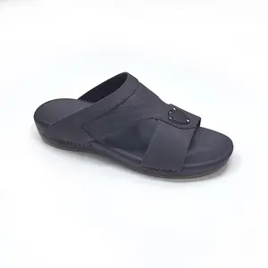 Jinjiang factory wholesale cheap pu men's Arabian sandals high quality flat comfortable leather outdoor men's slippers