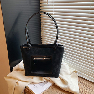 Sac fourre-tout grande capacité pour trajets quotidiens, collection automne-hiver 2026, nouveau modèle polyvalent à porter à l'épaule ou sous le bras, tendance - Product Image 6