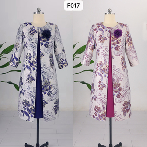 Robe de tailleur élégante et moderne pour femme grande taille, longueur genou, boutonnée, imprimée, deux pièces, pour le travail ou l'église - Product Image 2