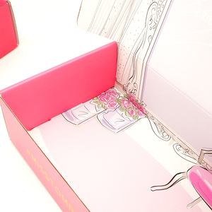 กล่องไปรษณีย์สำหรับอีคอมเมิร์ซแบบเคลือบด้านพร้อมปั๊มทอง - Product Image 1