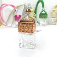 Bouteilles de diffuseur suspendu pour voiture de luxe, forme carrée colorée, 12 pièces, 8ml