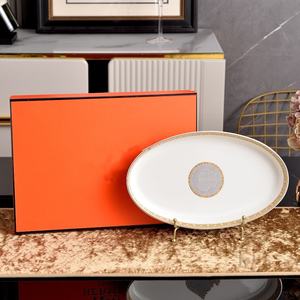 Assiette à poisson en porcelaine osseuse européenne de 12 pouces, best-seller, lavable au lave-vaisselle, motif personnalisé pour les réunions de famille et les mariages - Product Image 4