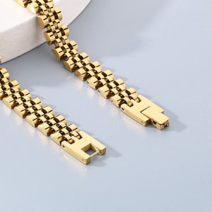Collar de Acero Inoxidable Dorado Impermeable para Mujer, Joyería 2026, Collar con <span class=keywords><strong>Cadena</strong></span> Cubana Chapada en Oro de 18k para Mujer - Product Image 4