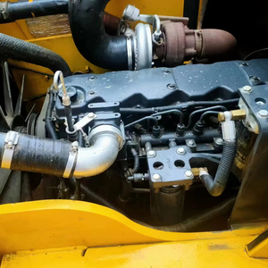 Vente en gros de chariots élévateurs Komatsu FD100 d'occasion, fournisseur direct, prix compétitif - Product Image 1