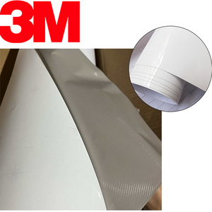 Film de protection vinyle 3M 180C-10 sans bulles, avec technologie Air Release, autocollant imprimable pour publicité automobile et covering de véhicules - Product Image 1