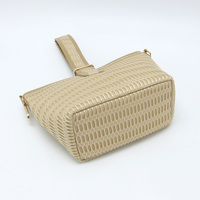 Sac de maquillage en PU à mailles, directement de l'usine, sac de rangement cosmétique texturé personnalisé avec fermeture éclair, organiseur de beauté de voyage pour femmes