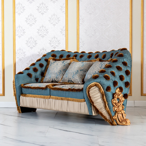 Divano Classico di Lusso con Foglia d'Oro, Stile Barocco Turco, <span class=keywords><strong>in</strong></span> Broccato di Seta a Righe, con <span class=keywords><strong>Tavolino</strong></span> Rotondo <span class=keywords><strong>in</strong></span> <span class=keywords><strong>Vetro</strong></span> per Hotel di Lusso - Product Image 3