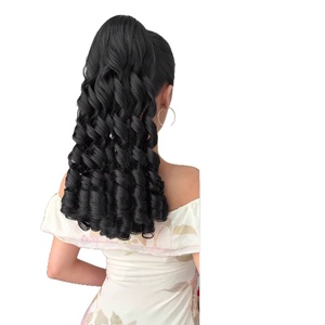 <span class=keywords><strong>Queue</strong></span> <span class=keywords><strong>de</strong></span> <span class=keywords><strong>cheval</strong></span> bouclée pour <span class=keywords><strong>femme</strong></span> en fibre haute température avec cordon <span class=keywords><strong>de</strong></span> serrage, 20 pouces <span class=keywords><strong>de</strong></span> long, grandes ondulations, style princesse HPS-001 - Product Image 5