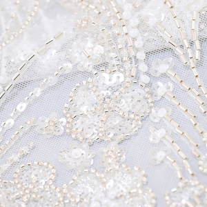 ชุดแต่งงานผ้าโปร่งประดับเลื่อมลูกปัดสีขาวเป็นมิตรกับสิ่งแวดล้อม - Product Image 3