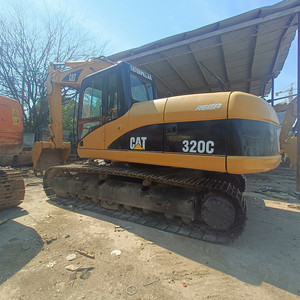 Excavadora Usada 320C 2023 de 20 Toneladas con Componentes Hidráulicos Kawasaki, Cucharón de Excavación de 1m, Modelo de Orugas, Motor y Bomba Cummins - Product Image 5