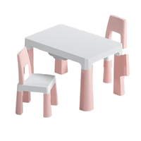 Ensemble table et chaise pour enfants, style minimaliste moderne, en plastique moulé robuste, design aux coins arrondis, facile à nettoyer