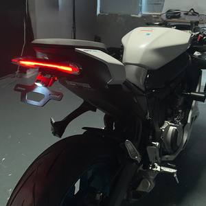 Soporte de matrícula <span class=keywords><strong>corto</strong></span> para motocicleta Chunfeng 675SS 675SR-R, guardabarros trasero plegable modificado con soporte para matrícula - Product Image 3