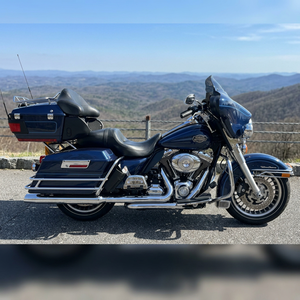 Harley-Davidson Electra Glide Classic d'occasion 2012 à vendre, Cruiser vintage, long trajet, confort optimal, origine américaine - Product Image 2