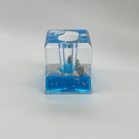 Porte-stylo flottant en acrylique avec figurines scellées étoile de mer et pingouin pour décoration de bureau et papeterie aquatique