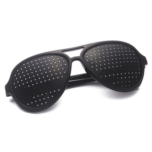 <span class=keywords><strong>Gafas</strong></span> <span class=keywords><strong>de</strong></span> Sol Beckon OEM con Orificios Porosos, Logotipo Grabado con Láser en la Montura <span class=keywords><strong>de</strong></span> PC, Diseño <span class=keywords><strong>de</strong></span> <span class=keywords><strong>Rejilla</strong></span> Multiorificio para Eventos Promocionales - Product Image 6