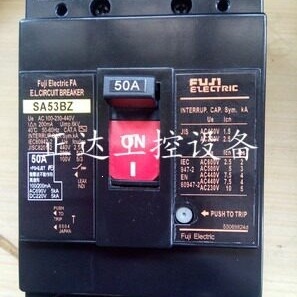 Interruptor Automático en Caja Moldeada Fuji Electric SA53BZ 50A 3P con Corriente Seleccionable para Uso Industrial - Product Image 3