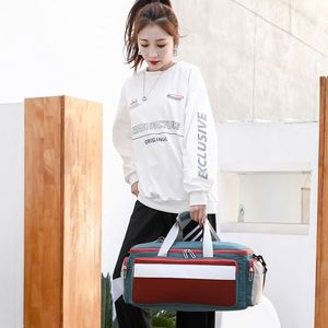 Waterproof Customized Sports <b>Bag</b> Custom Gym <b>Bag</b> <b>Overnight</b> Weekender <b>Bag</b> - Product Image 5