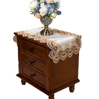 TaiGen Couvre-lit personnalisé en dentelle de style européen moderne à bords épais de couleur unie anti-poussière