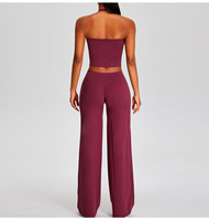 Conjunto de 2 piezas OEM personalizado para mujer: Top corto halter con cuello en V profundo y pantalones de pierna ancha de cintura alta con control de abdomen, ropa deportiva casual.