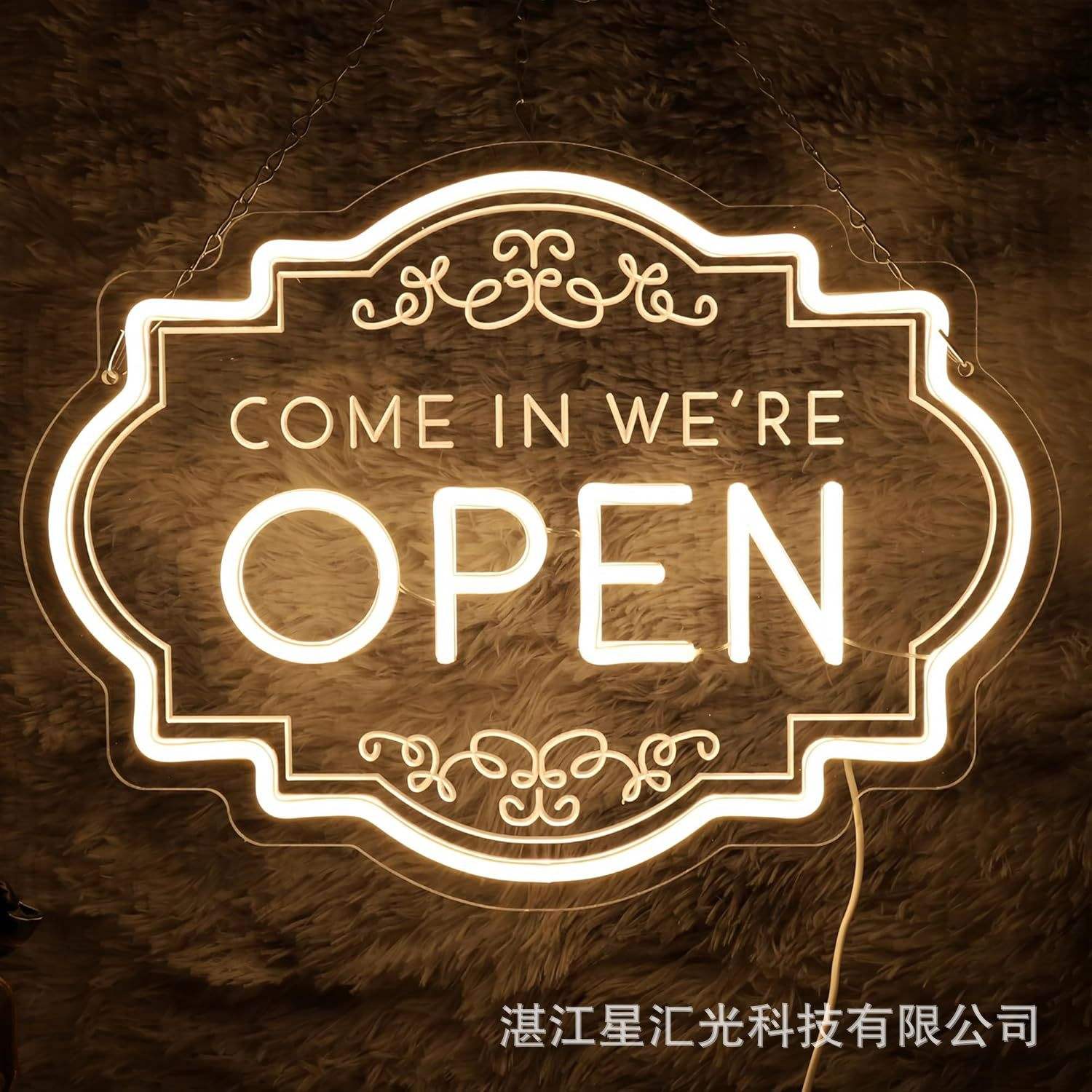 Apertura trasera de 43*32cm.