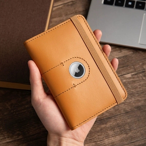 Nueva Cartera <span class=keywords><strong>Sanrio</strong></span> de Moda, Alta Calidad, Cuero Genuino, Bloqueo RFID, Multifuncional, Porta Pasaportes, con Banda Elástica - Product Image 1