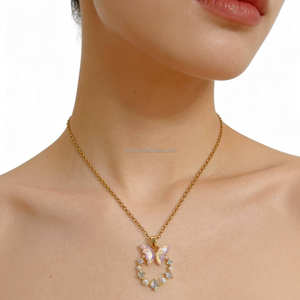 قلادة جديدة على الطراز الفرنسي بتصميم دائري مزين بالزهور والفراشات للنساء، لطيفة وحلوة، راقية، أنيقة، سلسلة ترقوة فاخرة خفيفة الوزن - Product Image 2