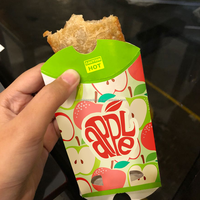 Emballage personnalisé pour plats à emporter : Boîte coussin en papier kraft recyclable avec logo gaufré pour tarte, burrito, sushi – Idéal pour la restauration rapide