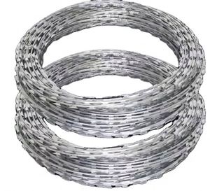 Alambre de Púas de <span class=keywords><strong>Acero</strong></span> <span class=keywords><strong>Inoxidable</strong></span> 304 Tipo <span class=keywords><strong>Concertina</strong></span> para Cercas de Seguridad en Áreas Residenciales, <span class=keywords><strong>Precio</strong></span> de Fábrica - Product Image 6