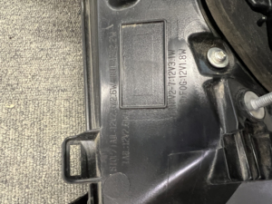 ชุดแต่งไฟท้ายกลาง Toyota Alphard 40 Series รุ่น Koito V2-7 ของแท้ - Product Image 6