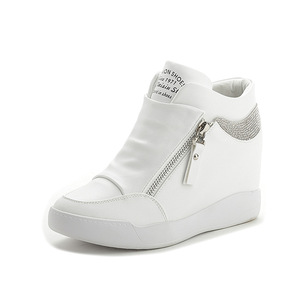 2025 <span class=keywords><strong>Sneakers</strong></span> bianche alte da donna con plateau Casual tacchi alti illuminati con caratteristiche Slip-On estate nuovi tacchi alti altezza interna - Product Image 5