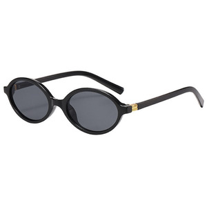 <span class=keywords><strong>Lunettes</strong></span> <span class=keywords><strong>de</strong></span> <span class=keywords><strong>soleil</strong></span> ovales tendance, <span class=keywords><strong>lunettes</strong></span> <span class=keywords><strong>de</strong></span> <span class=keywords><strong>soleil</strong></span> rétro à la mode, vente en gros, classiques, bon marché, populaires, <span class=keywords><strong>lunettes</strong></span> en plastique pour femmes - Product Image 2