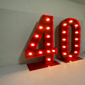 Panneau de vente en gros d'usine 4 pieds lettres chiffres 3ft chambre <span class=keywords><strong>chapiteau</strong></span> lettre lumière pour la fête - Product Image 2