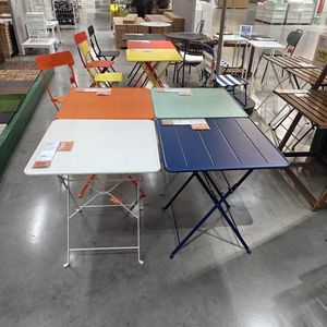 Mesa de Comedor Redonda Plegable para Patio, Jardín y Balcón, Diseño Ligero de Aluminio en Varios Colores - Product Image 3