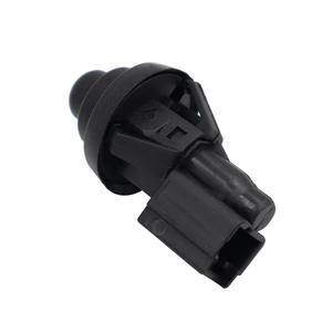 7700427640 7700427639 Capteur d'éclairage intérieur <span class=keywords><strong>de</strong></span> porte <span class=keywords><strong>de</strong></span> voiture pour Renault <span class=keywords><strong>Clio</strong></span> Kangoo Megane Scenic - Product Image 3