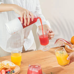Mixeur Électrique USB Portable pour Fruits – Extracteur de Jus, Robot Culinaire, Presse-Fruits, Machine à Jus - Product Image 4