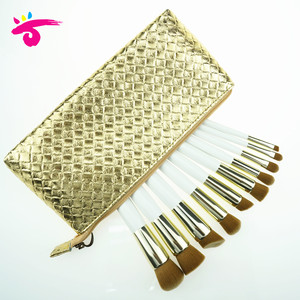 Prix de gros Logo Personnalisé <span class=keywords><strong>Kit</strong></span> De Pinceaux fond de <span class=keywords><strong>Teint</strong></span> Crème Liquide Brosse De Brosse de lecture de <span class=keywords><strong>Maquillage</strong></span> de Visage - Product Image 1