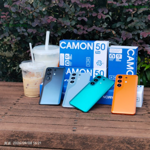 สมาร์ทโฟนเกมมิ่ง 5G CAMON 50 Pro 5G ระบบปฏิบัติการแอนดรอยด์ หน้าจอ AMOLED รองรับซิมคู่ กล้องหลัง 48MP รุ่นสีส้ม น้ำเงิน เขียว - Product Image 5