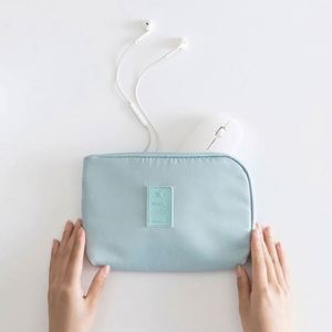 Bolsa de Almacenamiento de Accesorios Electrónicos Digitales de Viaje, Bolsa Organizadora de Cables de Datos Portátil y Ligera - Product Image 2