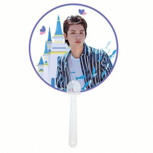 Cadeau promotionnel, prix de gros, éventail en plastique PVC personnalisé avec impression de logo - Product Image 3