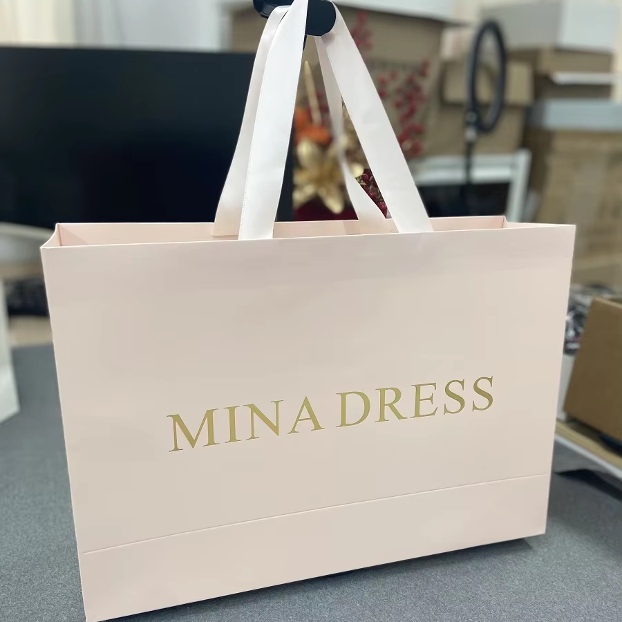 Luxury Custom Logo Printed Ivory Board Shopping Bags Art Paper Retail Gift Tote For Shoes/Clothing