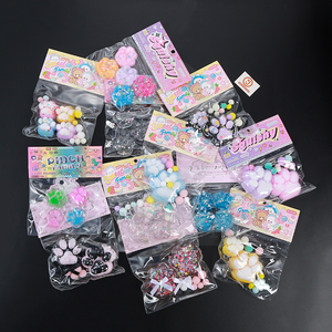 Vente en gros multi-tailles disponible Taba Squishy Cat Paw Squeeze Toy Unisex Décompression Pinch Mochi - Product Image 1