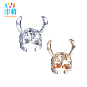 Bijoux fantaisie en alliage de zinc, bague punk avec breloque film <span class=keywords><strong>Thor</strong></span>, bague casque de <span class=keywords><strong>Loki</strong></span> du Monde Noir pour hommes, fourniture directe d'usine - Product Image 1