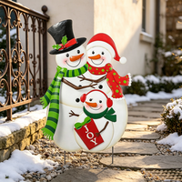 Décoration de Noël extérieure en métal JOY avec famille de bonhommes de neige fantaisistes pour jardin, pelouse et porche
