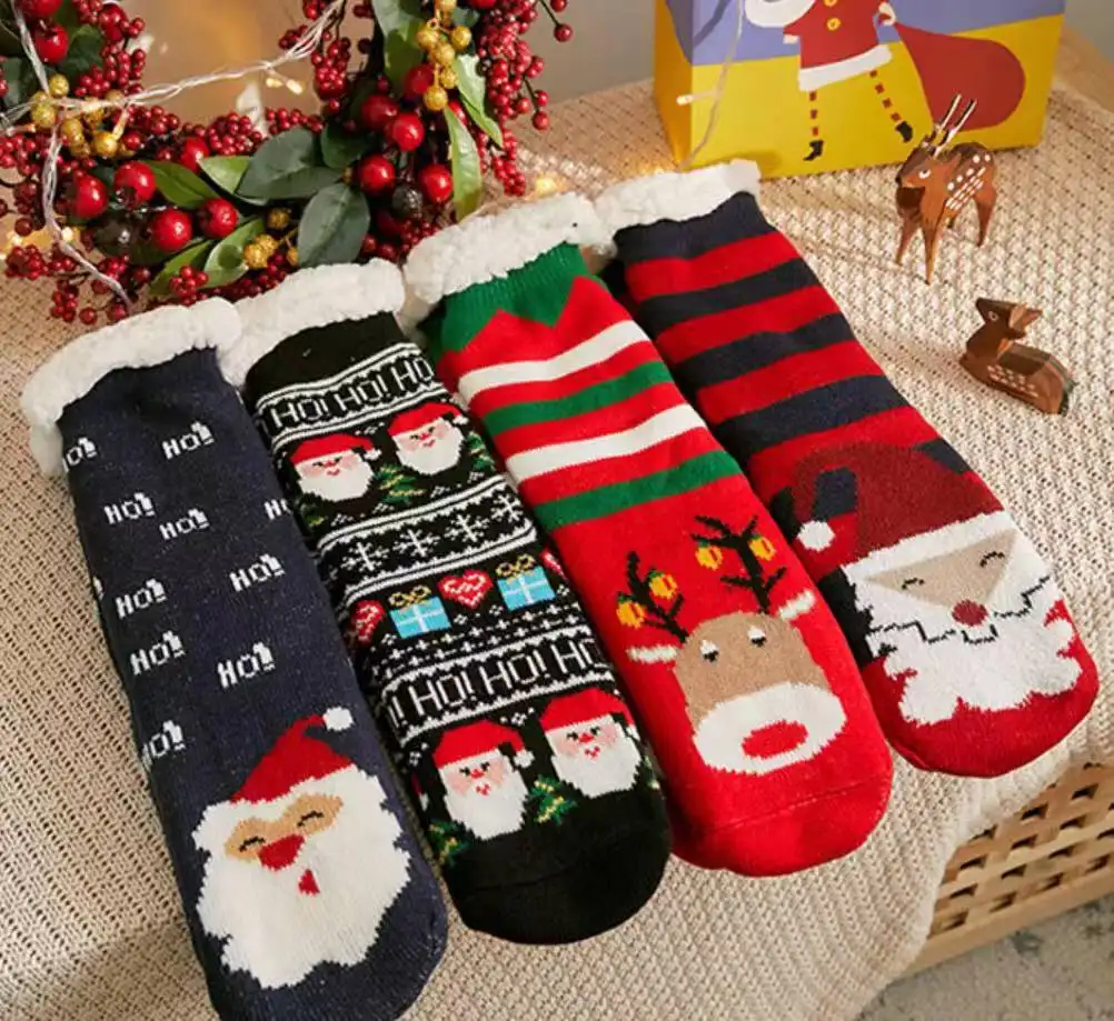 Chaussons de noël en forme de renne et de père noël avec doublure en peluche Sherpa, pour le salon, la maison et l'hiver