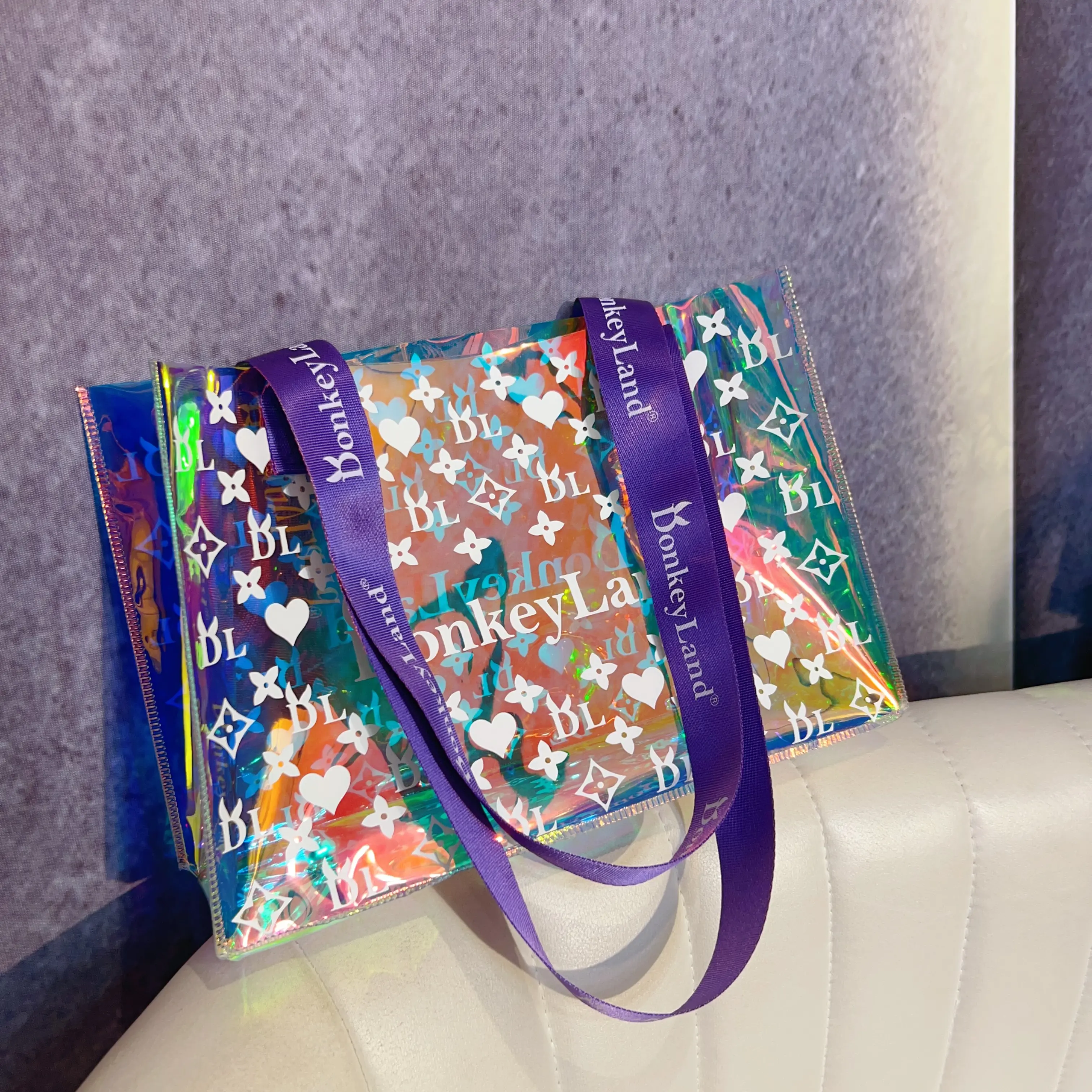 Custom Holographic PVC Women Cosmetic Handbags Transparent Beach Shopping Bag with ribbon handle