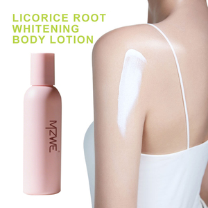 Lotion blanchissante pour le corps à la vitamine C organique 300ml Soin nourrissant pour peau éclaircie Peptide à base de plantes, principalement du <span class=keywords><strong>lait</strong></span> - Product Image 3