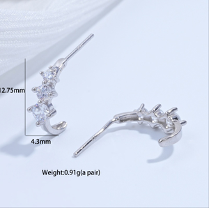 S925 Sterling Silver Exquis Élégant Quatre Griffes Trois Pierres Boucles D'oreilles De Style En Forme D'arc Niche Haut De Gamme Vibe Cubique - Product Image 2