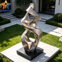 Sculpture abstraite torsadée en acier inoxydable sur mesure, directement de l'usine, pour la décoration intérieure et extérieure des hôtels, villas, jardins et places publiques.